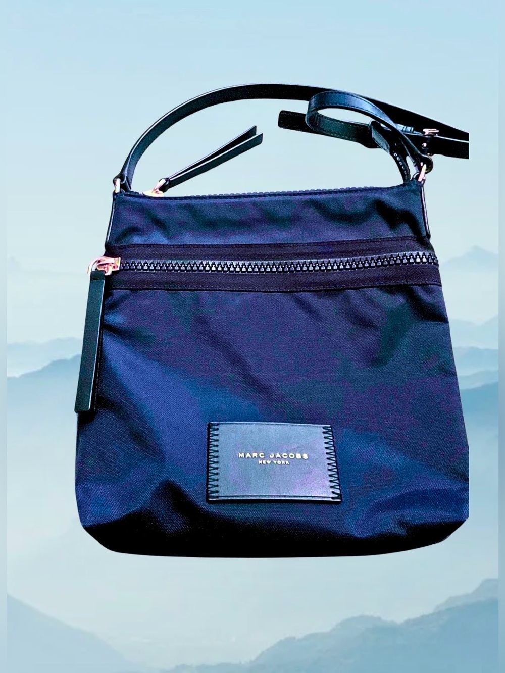 Marc Jacobs Navy Nylon Crossbody Bag Gold Hardware Lightweight American Luxury